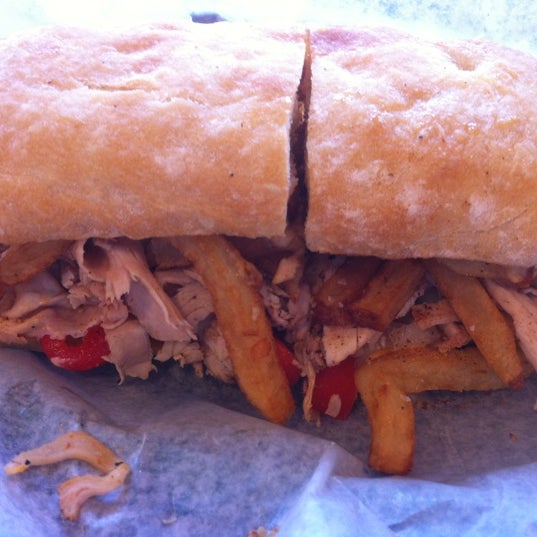 2/9/2012にDetroit On TapがEarl&#39;s Sandwichesで撮った写真