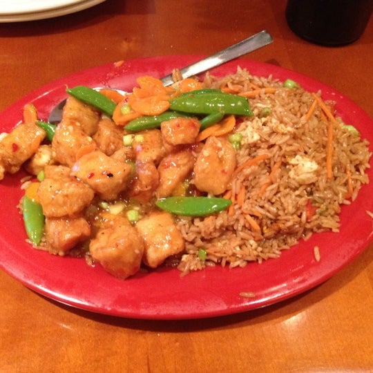 Photo taken at Pei Wei by Luc J. on 6/30/2012
