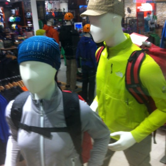 north face crabtree valley mall