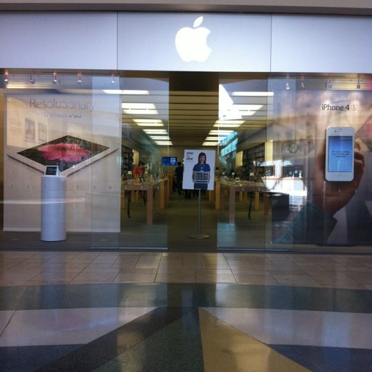 Apple Baybrook Electronics Store