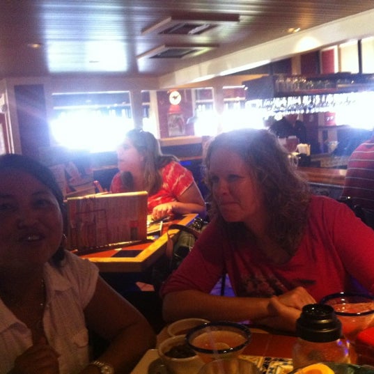 Photo taken at Chili&#39;s Grill &amp; Bar by Cindy G. on 6/28/2012