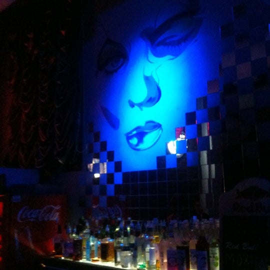Foto tirada no(a) F2 Groove Loft Bar por Innokentiy G. em 5/26/2012
