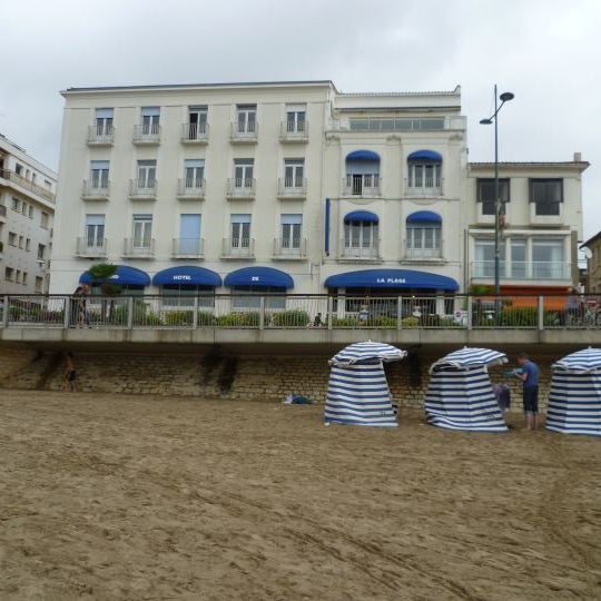 Photos At Grand Hotel De La Plage 4 Tips