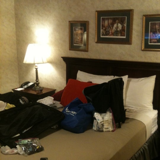 4/21/2012에 Heraldo &quot;Jerry&quot; O.님이 The Ambassador Hotel에서 찍은 사진