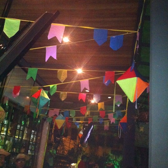6/24/2012 tarihinde Emerson S.ziyaretçi tarafından Bar Camará'de çekilen fotoğraf