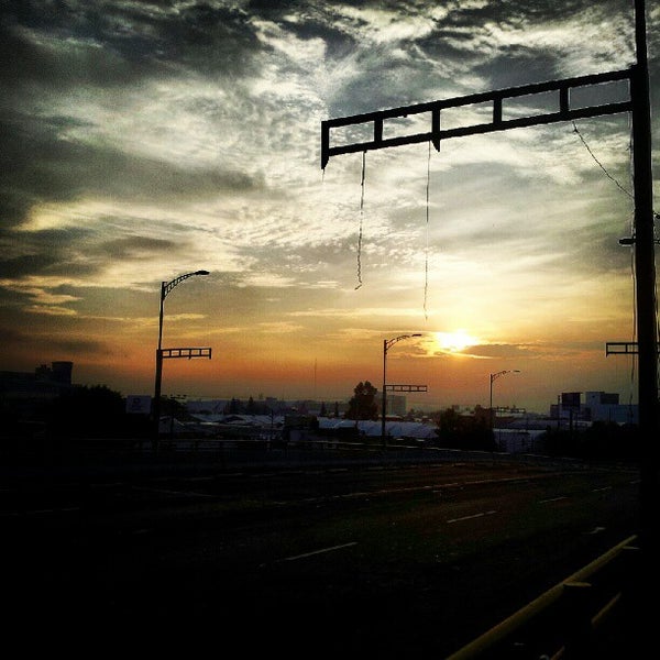 Metro Coyuya Iztacalco 11 tips de 1530 visitantes