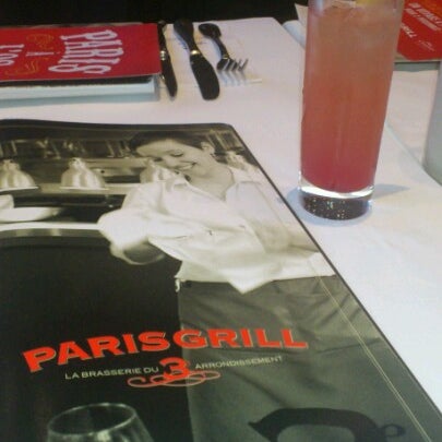 Photo taken at Paris Grill by Andreza B. on 8/5/2012
