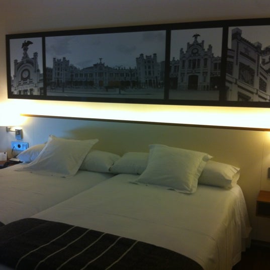 Das Foto wurde bei Hotel Primus Valencia von Gustavo S. am 5/4/2012 aufgenommen