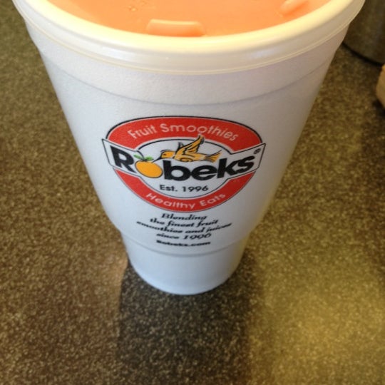 Photo taken at Robeks Fresh Juices &amp; Smoothies by Adam O. on 5/14/2012
