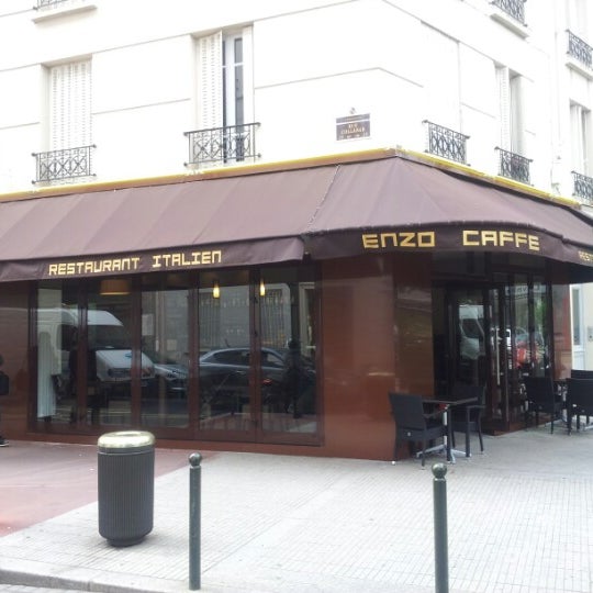 Enzo Café (Fermé maintenant) Restaurant italien