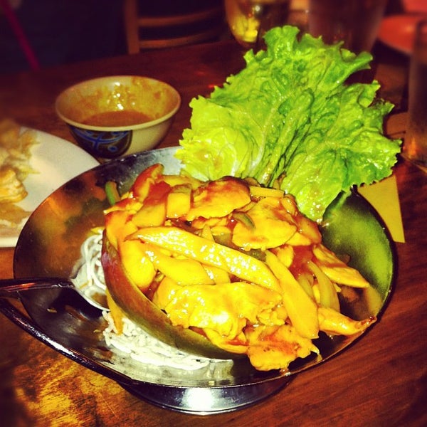 6/3/2012にJeff B.がBanana Leaf Malaysian Cuisineで撮った写真