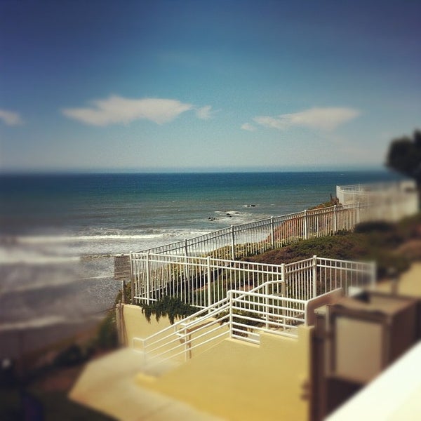 4/15/2012にSteve S.がSeaCrest OceanFront Hotel in Pismo Beachで撮った写真