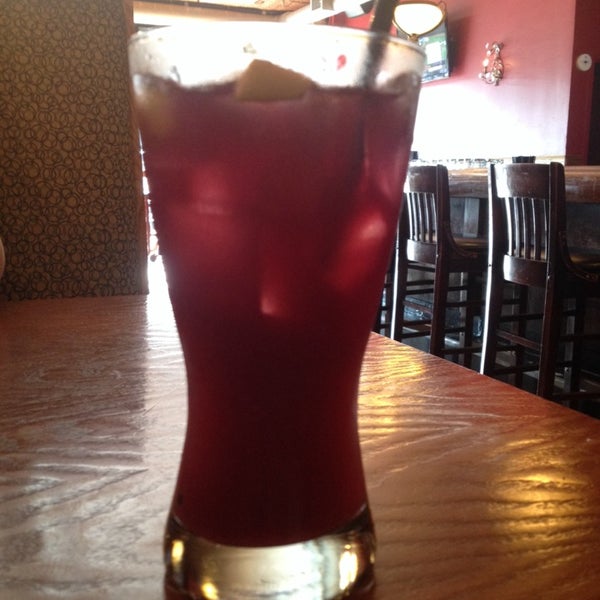Can't choose between red or white sangria? They have a mixed option! So smart.
