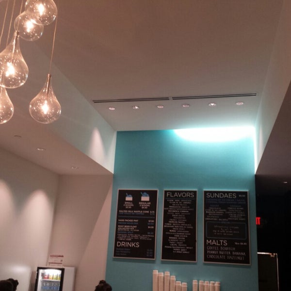 Photo taken at Glacé Artisan Ice Cream by Paul A. on 7/3/2014