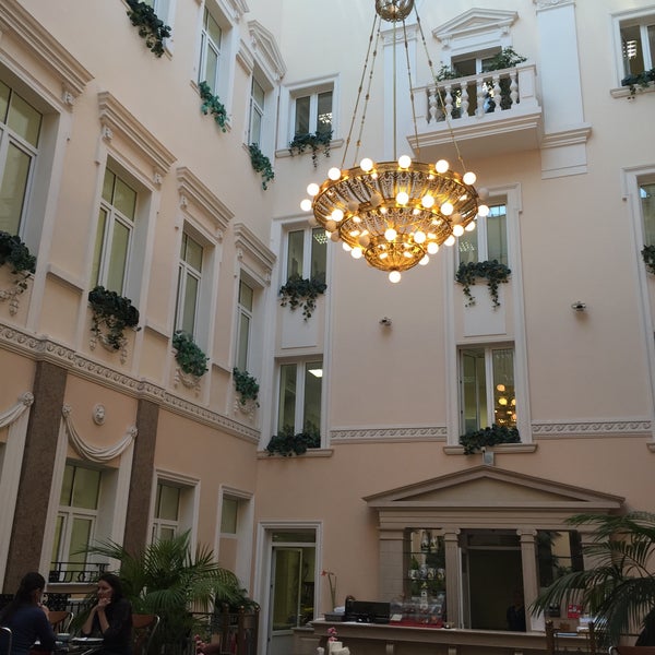 мтс атриум. салон мтс. большой магазин мтс. офис мтс. мтс шоп интернет магазин.