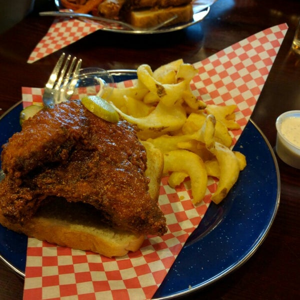 Photo taken at Music City Hot Chicken by David H. on 5/29/2016