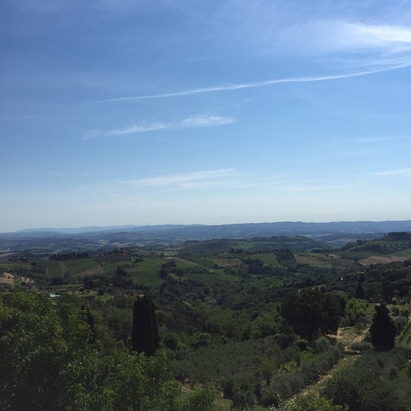 Das Foto wurde bei San Gimignano 1300 von Денис am 6/29/2015 aufgenommen