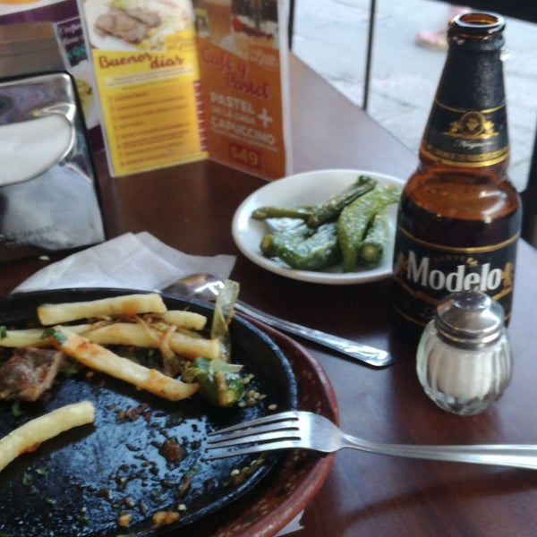 4/7/2018 tarihinde Alejandro C.ziyaretçi tarafından Restaurante La Posada Del Virrey'de çekilen fotoğraf
