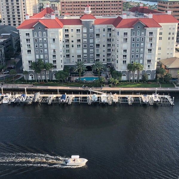 Foto scattata a Tampa Marriott Waterside Hotel &amp; Marina da Joe R. il 10/23/2019