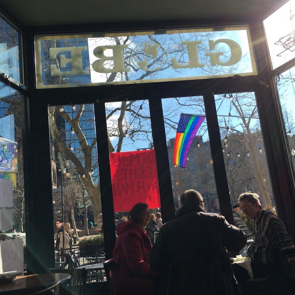 1/21/2017にJoe R.がGlobe Bar &amp; Cafeで撮った写真