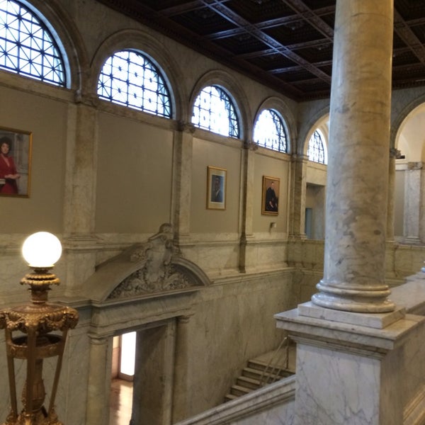 Mint Building College Arts Building in Fairmount Art Museum