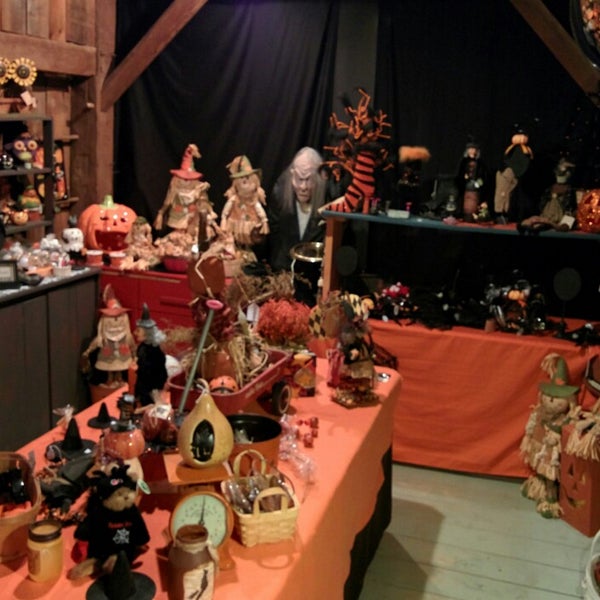 The Christmas Barn Woodstock Ct
