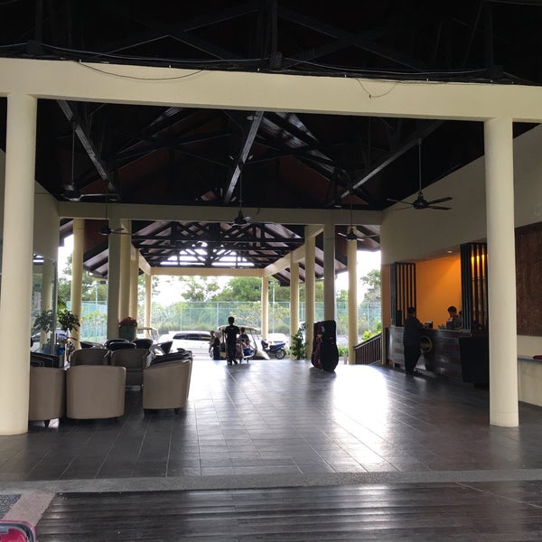 Borneo Golf Resort Where Our Greens Meet The Waves