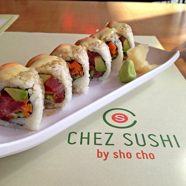 Снимок сделан в Chez Sushi (by sho cho) пользователем Hani A. 4/15/2013