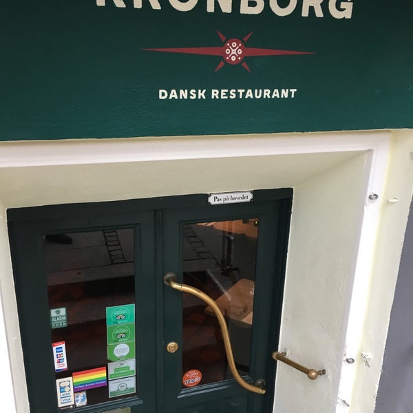 รูปภาพถ่ายที่ Restaurant Kronborg โดย Morten B. เมื่อ 1/12/2018