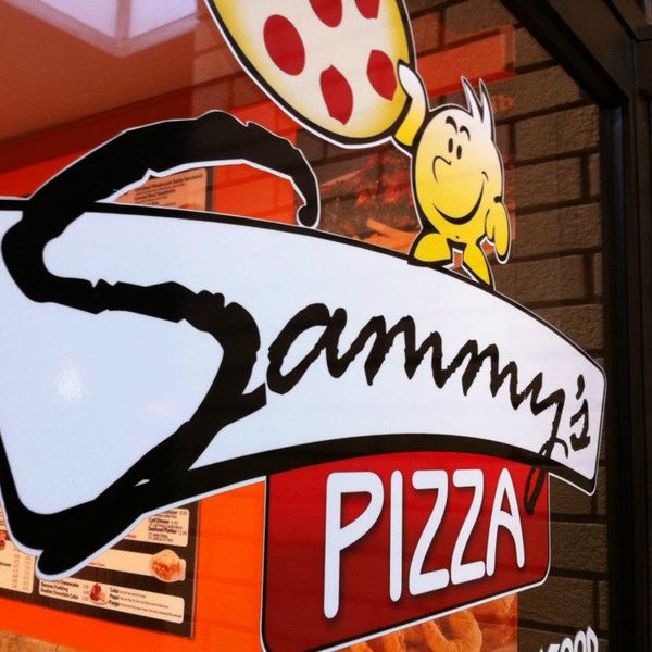 7/30/2014 tarihinde Sammy&#39;s Pizzaziyaretçi tarafından Sammy&#39;s Pizza'de çekilen fotoğraf