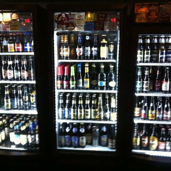 10/26/2013에 Banano T.님이 El Depósito World Beer Store Providencia에서 찍은 사진