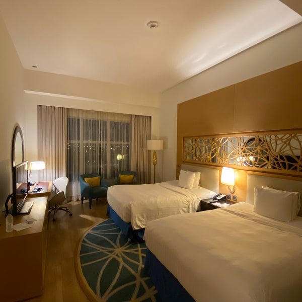 Foto tirada no(a) Marriott Hotel Al Jaddaf por Hye mi shana K. em 11/22/2022