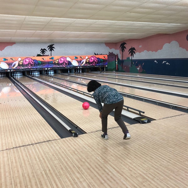 Oakfield Lanes 1001 Oakfield Dr