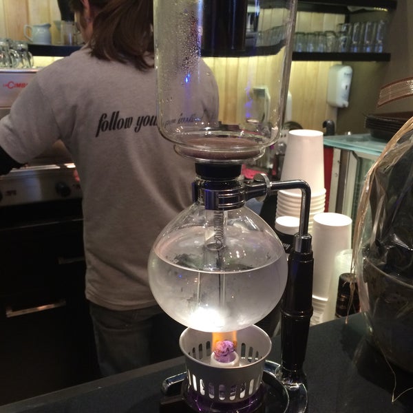 1/18/2015에 Ayten G.님이 Lungo Espresso Bar에서 찍은 사진