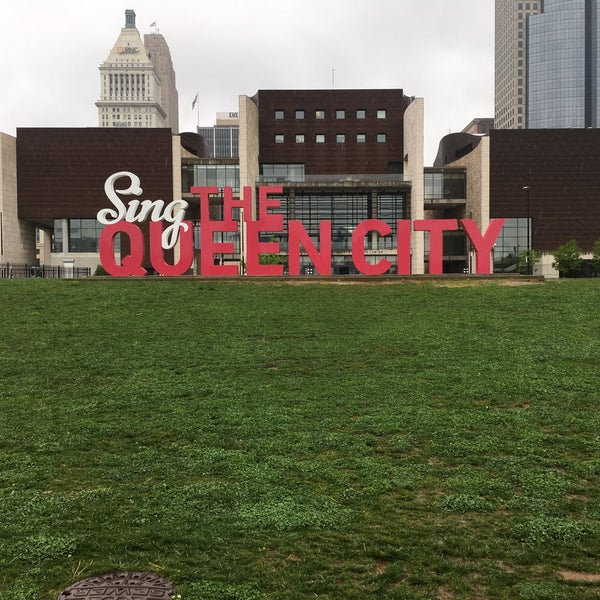 Sing the Queen City Sign Public Art in Cincinnati