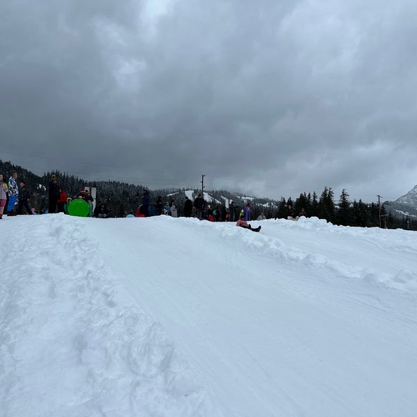 Hyak SnoPark Park in Snoqualmie Pass