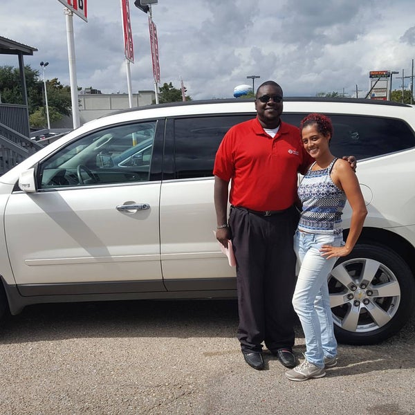 Premier Nissan Car Dealership