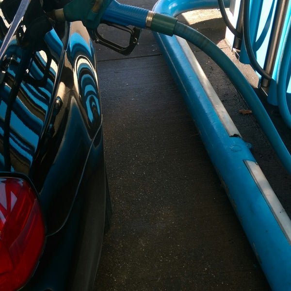 Aral Fuel Station In Frankfurt Am Main aral-fuel-station-in-frankfurt-am-main