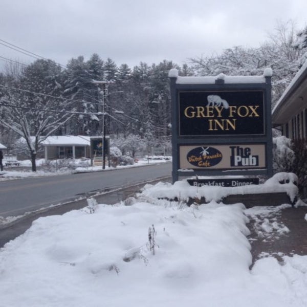 Foto tirada no(a) Grey Fox Inn &amp; Resort por Jay P. em 12/2/2014
