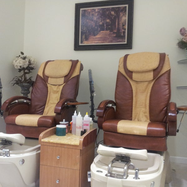 Four Seasons Nails & Spa Nail Salon