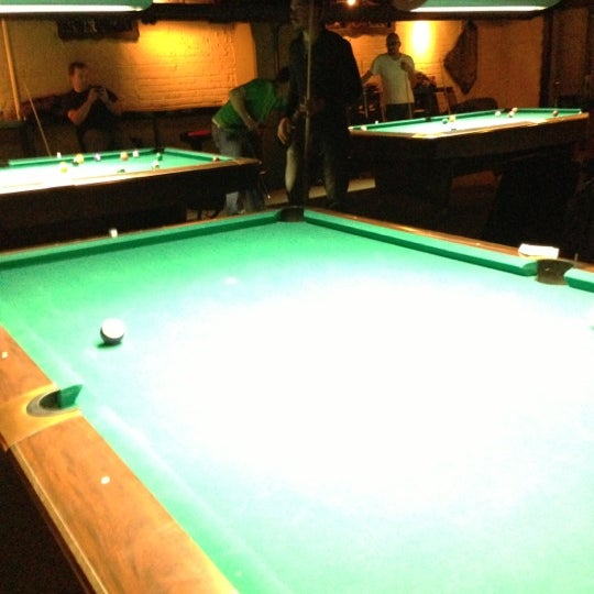 11/3/2012에 Andre W.님이 Bedrock Billiards에서 찍은 사진
