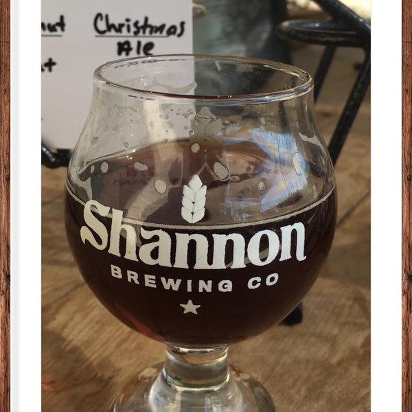 Снимок сделан в Shannon Brewing Company пользователем Tracey-Lynn W. 11/15/2020