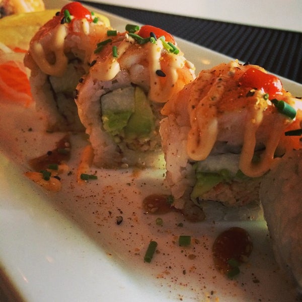 Photo taken at Yumm Thai : Sushi and Beyond by Paul V. on 9/13/2014