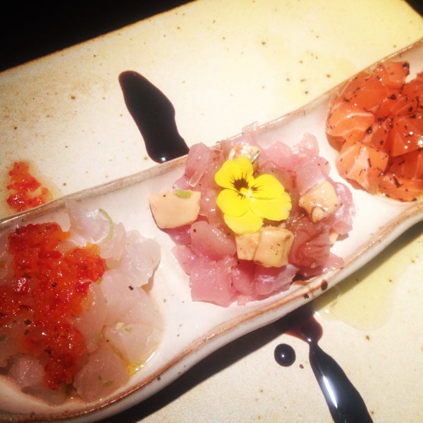 Foto tirada no(a) Hashi Art Cuisine por Yuri R. em 4/26/2013