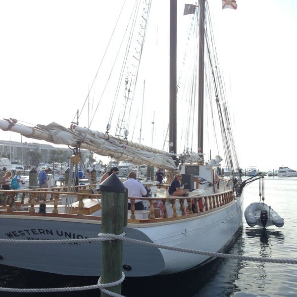 7/26/2013にMaximiliano V.がHistoric Seaportで撮った写真