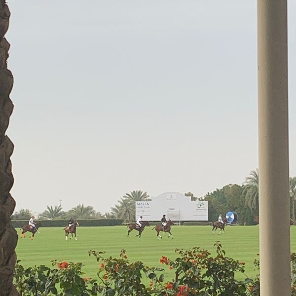 Foto tirada no(a) Melia Desert Palm Dubai por Esperanza . em 2/22/2019