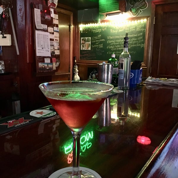 Foto diambil di Fitzgerald&#39;s Tavern oleh Tammy 🐝 V. pada 8/19/2018