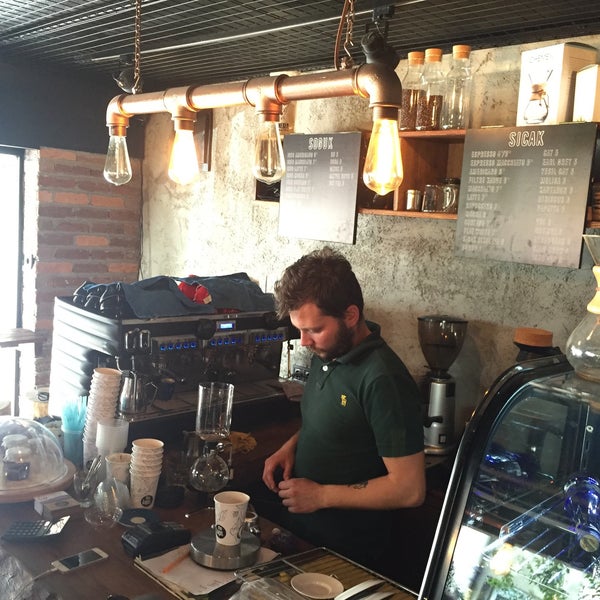 5/1/2016にAhmet O.がThe Laps - 3rd Wave Coffee Shop &amp; Roasteryで撮った写真