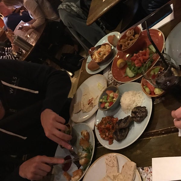 Went for 8 starters between 3 lads- King Prawns & Baby Prawns were amazing, Humous was tasty, the Filo Parcels and Deep Fried Trio of Cheeses were good too!!