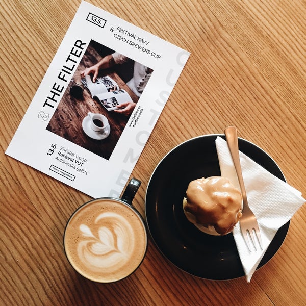 7/14/2018 tarihinde Natalieziyaretçi tarafından Cafe Mitte'de çekilen fotoğraf